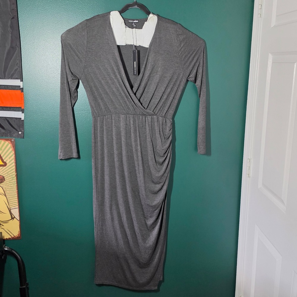 Fashion Nova Claire Ruched Midi Dress Charcoal Grey V-Neck‎ Long Sleeve 1X NWT